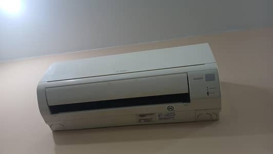 1.5 ton AC DC inverter heat and cool genuine