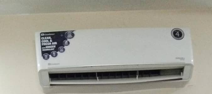 used Dawlance Inverter AC