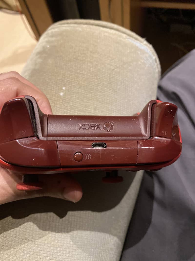 Xbox 1 controller 2