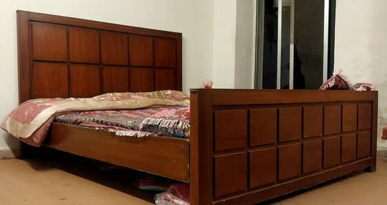 Double Bed with Mattress For Sale in E11/1