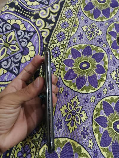 all ok i phone x 256 gb  jis n lena hy only whqt sap 03014384981