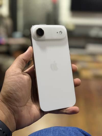 Apple iPhone 17 Air 256Gb Gold