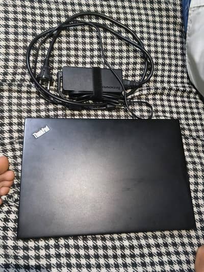 Leneovo Thinkpad T470s || i5 7th gen || 8gb ddr4 || 256gb SSD
