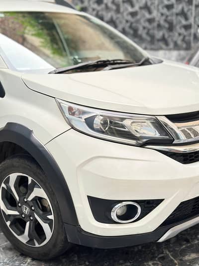 Honda brv S package (Top of the line varient)