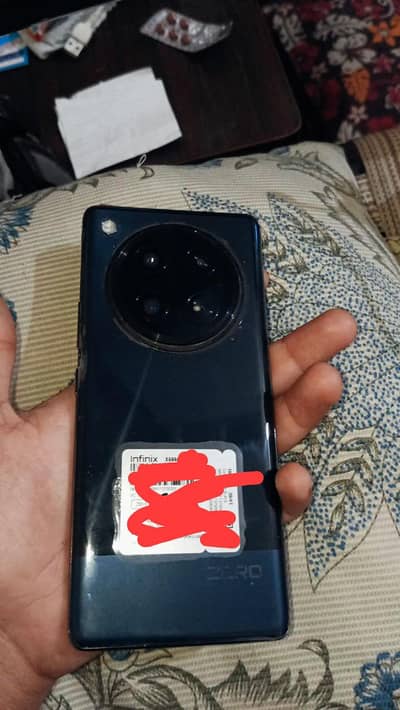Infinix zero 40 4g with box charger 8 month+warranty remaining