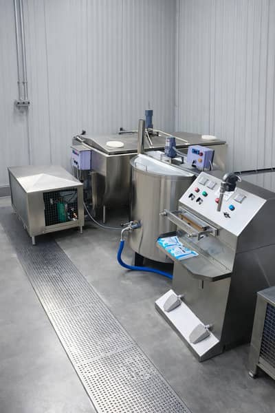 Milk Chiller & Milk packing Machine