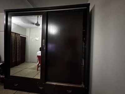 Sliding door wardrobe