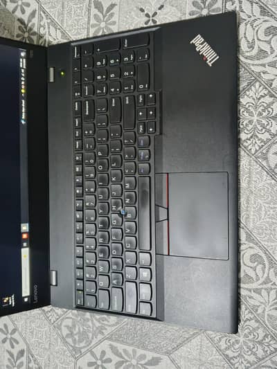 Lenovo T570 i5 7th gen