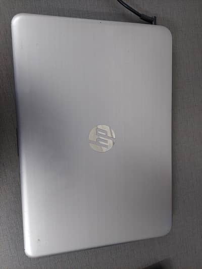 HP 348 G3 8GB/704GB