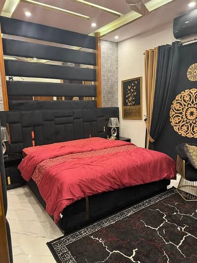 Vip 5 Marla Luxury Furnished Upper Portion Available For Rent In Bahria Town Lahore