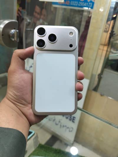 iPhone XR Converted to 17 Pro Max Look  Battery 81% | Non PTA