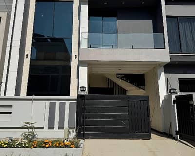 House For sale Situated In Faisal Margalla City