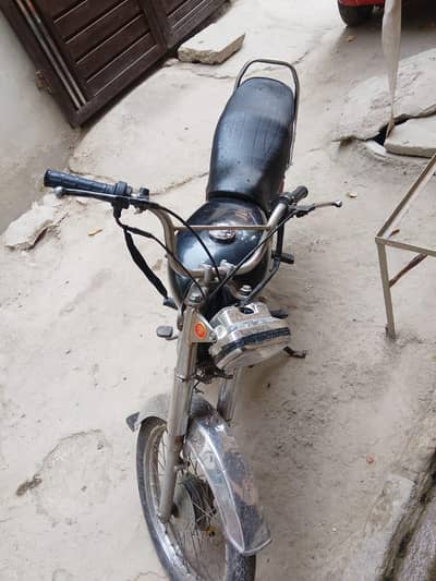 dhoom 70 9 model pindi namber