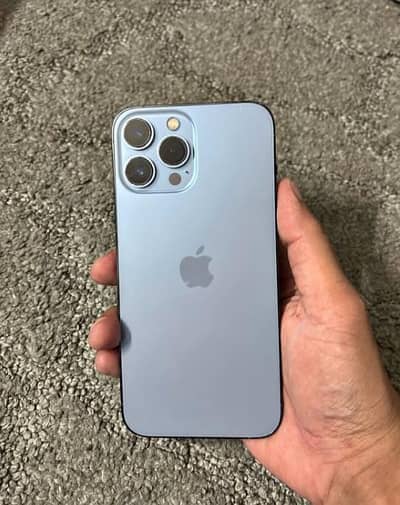 Iphone 13 pro max blue color