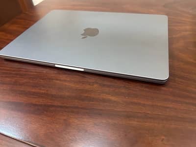 macbook air m2