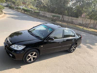 Honda Civic ES 2005