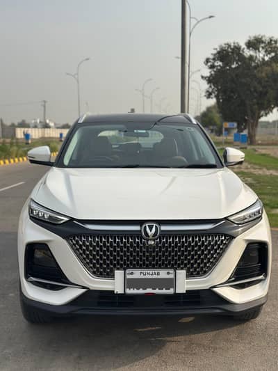 Oshan X7 Future sense 7 seater top of the line variant