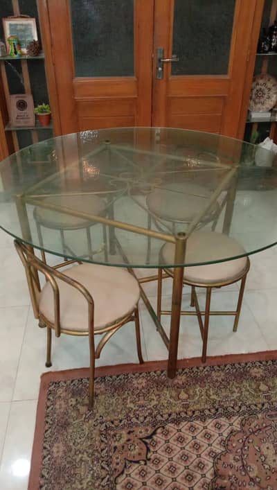 glass top dinning table
