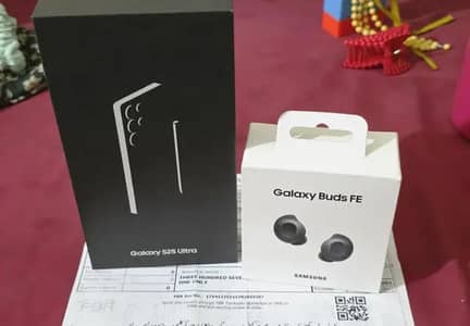 Samsung Galaxy S25 Ultra 5G Full Box