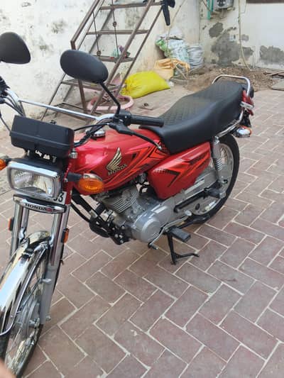 new bike for sale I am fast owners 10/10 biometric on the sport