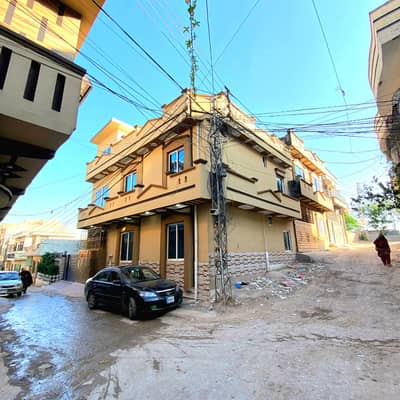 Owner Made 4 Marla Corner House for Sale