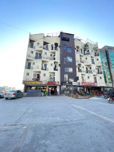 1 Bedroom Unfurnished Flat For Rent In E-11 Northern Strip, Islamabad - PKR 35,000 Including Maintenance