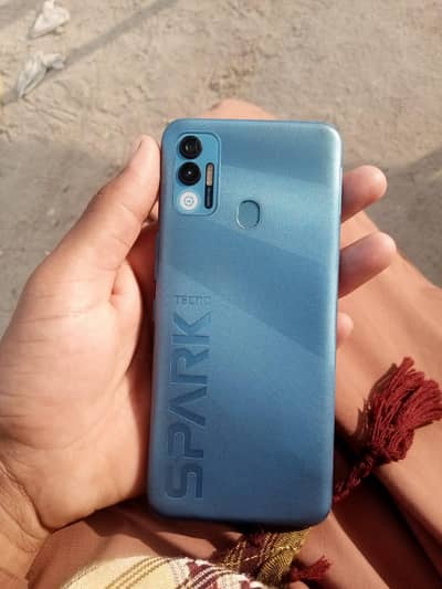 Tecno Spark 7T best mobile condition 10/10 memory 4/64