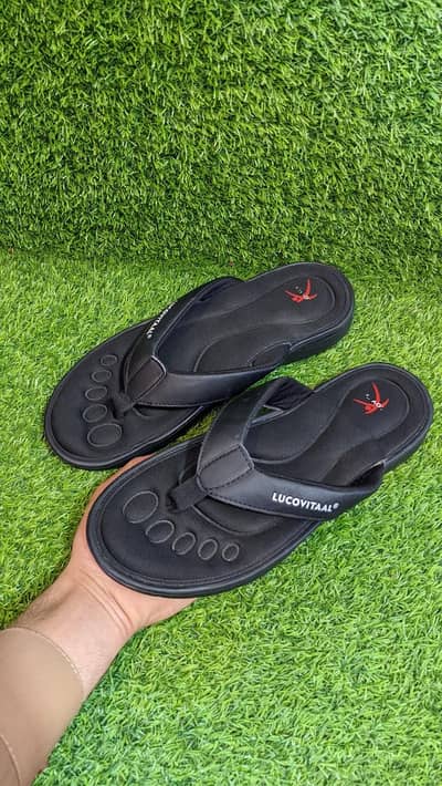 Medicated slippers , brand lucovitaal orthosole , very stylish comfirt