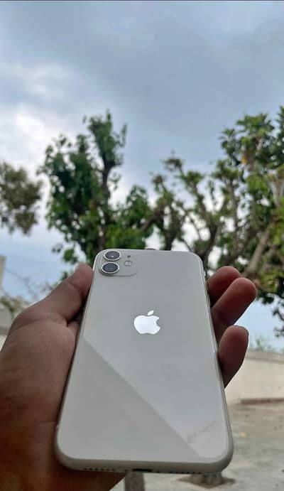 iphone 11 (+92 355 6303074)