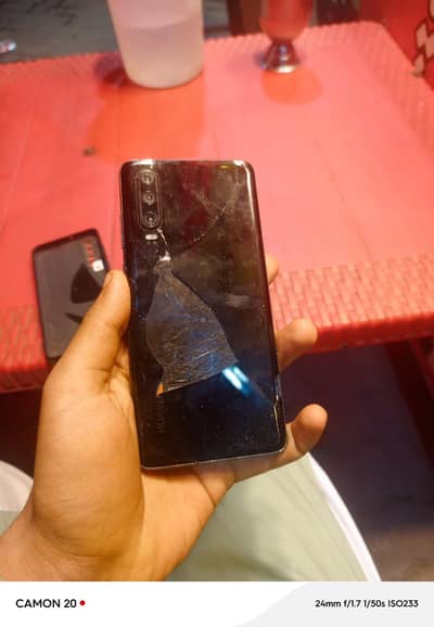 huawei p30 all ok non pta  6/128Gb exchange possible