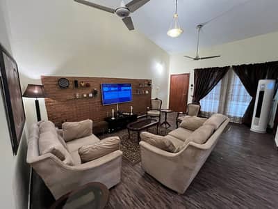 F-7 Fully Furnished 1 Bedroom Upper Portion 400 SQY Spacious and Beautiful Wooden Flooring