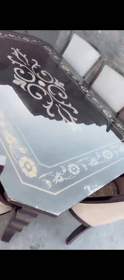 6 chairs daning table