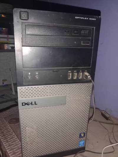 DELL Corei7 4th Gen  | 128 SSD | 16 RAM | 500 Hard Drive