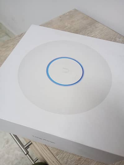 Unifi U6-LR   Huawei-WS7001 wireless Router