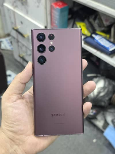 Samsung S22 ultra 12/256