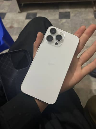 iPhone 14 Pro Max water pack 10 by 10 my wathsapp number 03291152797