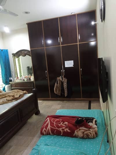 10 marla upper portion for rent
