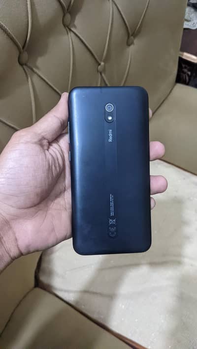 Xiaomi Redmi 8a 32-GB 5000-mah battery