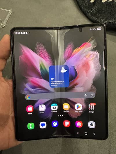 Samsung galaxy z Fold3 5g