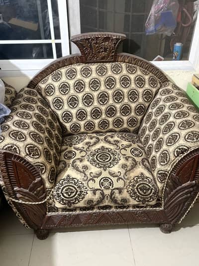 Luxury 7-Seater Sofa Set for drawing room and lounge