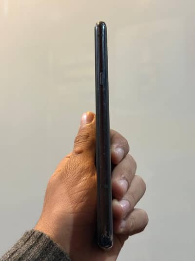 LG G8X ThinQ with 855 Snap Dragon