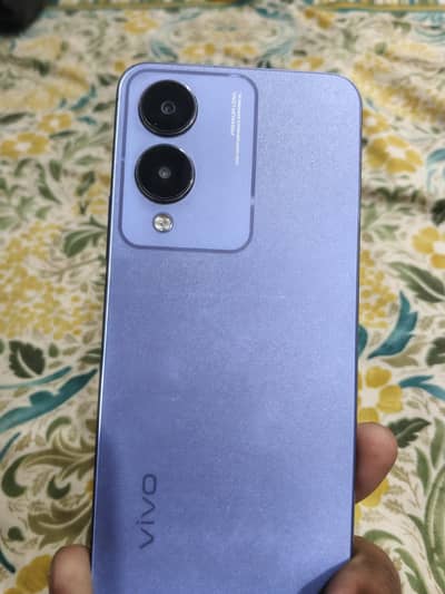 new mobile with box and original charger