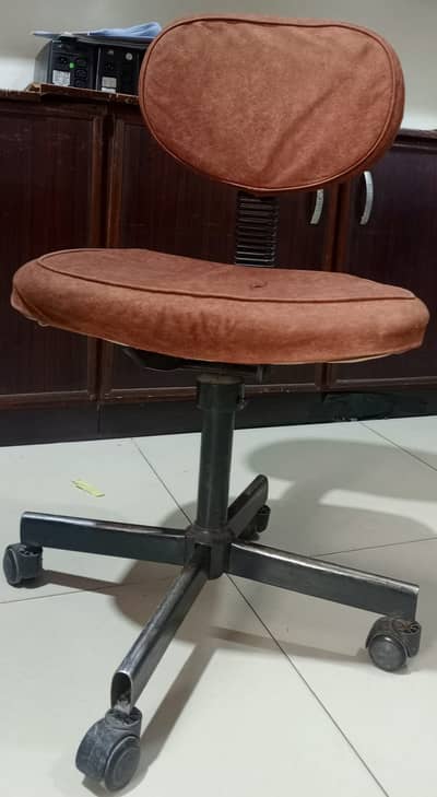 Computer Chairs  – Comfortable & Durable – Bulk Available (50 C