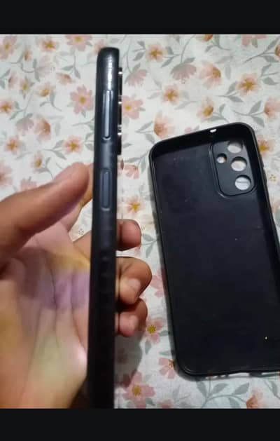 samsung a14 with original box and original charger box wala