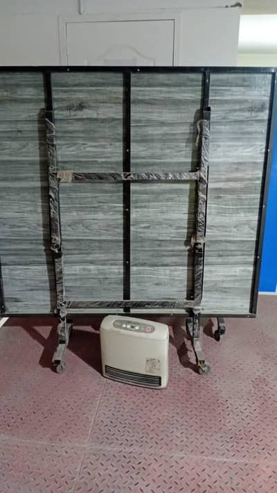 Table tennis slightly used