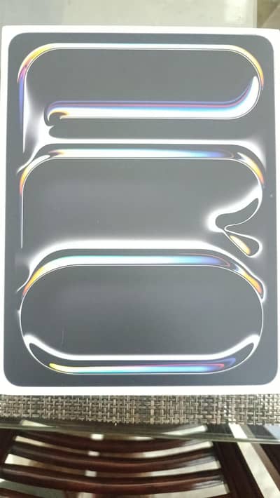 Ipad M5 Pro 13 Inch 256 GB Box packed. Untouched for sale.