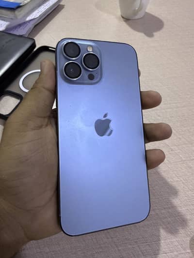 iphone 13 pro max. 90BH. 256GB. Neat and Clean