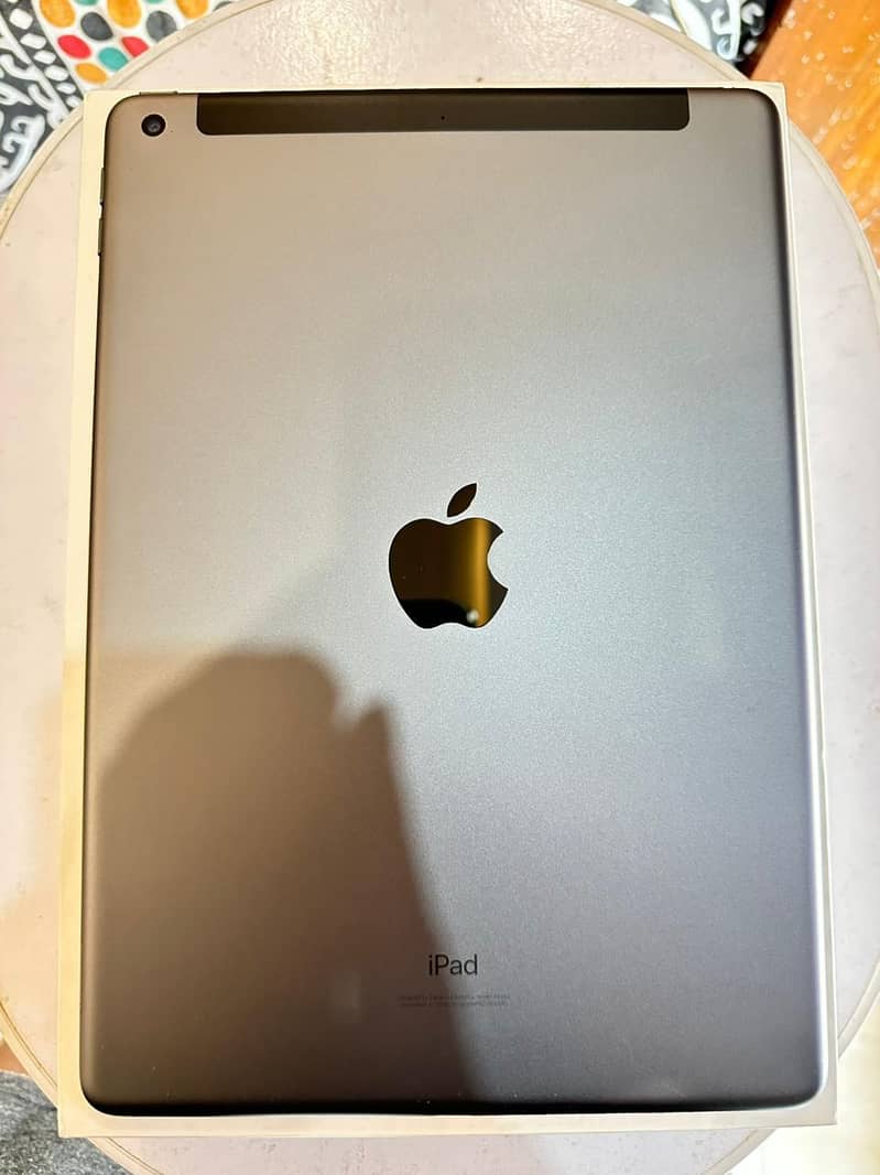 iPad 7th generation 10/10 1