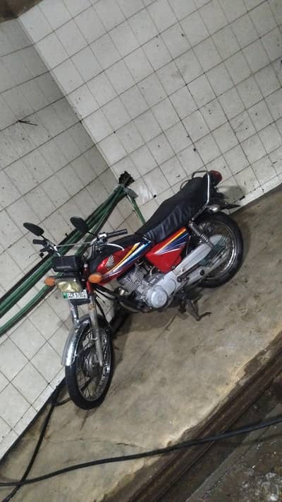 Honda 125 all ok urgent sale