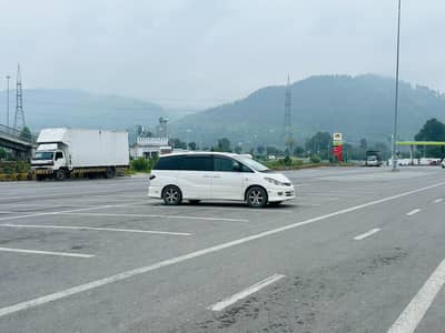 Toyota Estima Areas 2.4